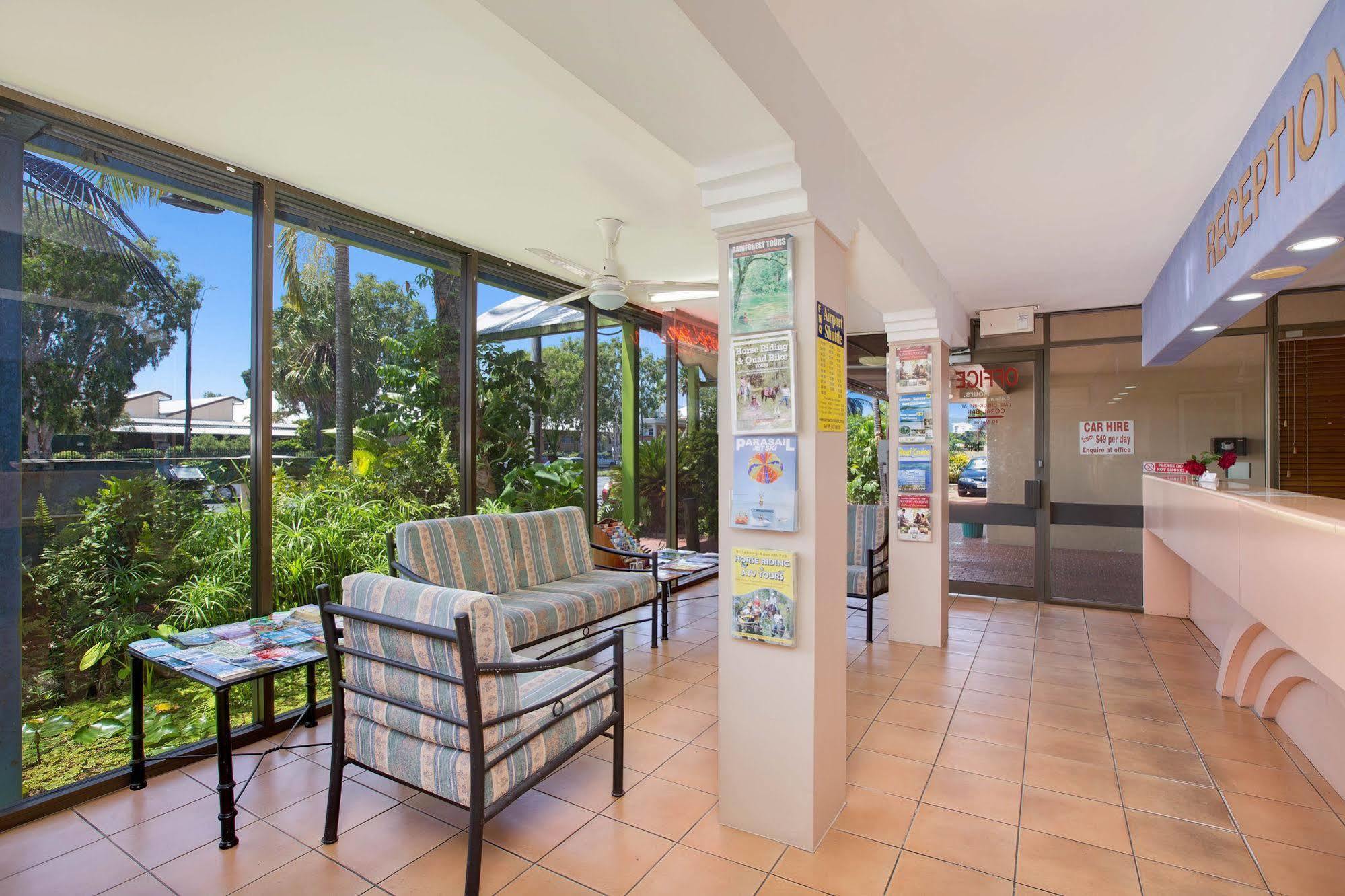 Hotel Tropiq Cairns Exterior photo